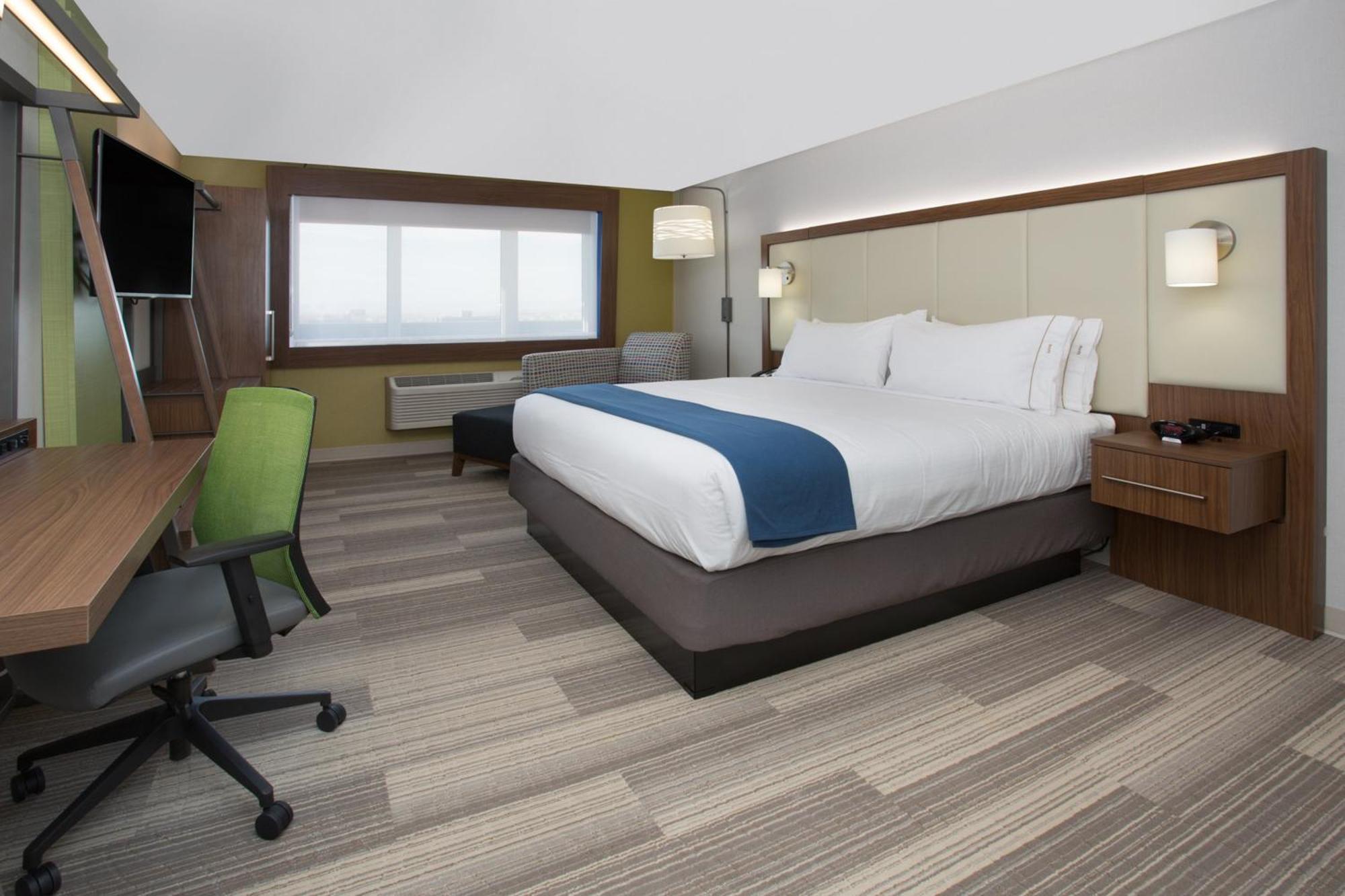 Holiday Inn Express & Suites - Houston Iah - Beltway 8, An Ihg Hotel Экстерьер фото